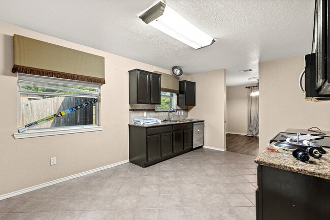 Building Photo - 4401 Rance Ln