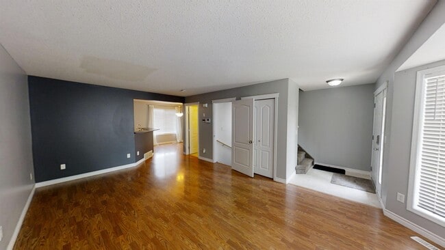 Building Photo - 232 Pinnacle Dr