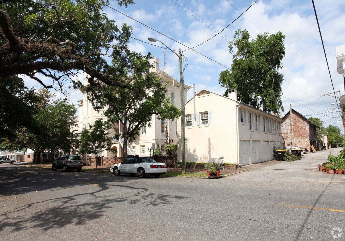 Foto del edificio - 318 E Gaston St