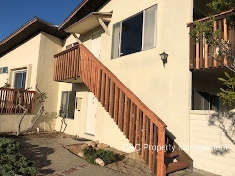 Building Photo - 235 Dunecrest