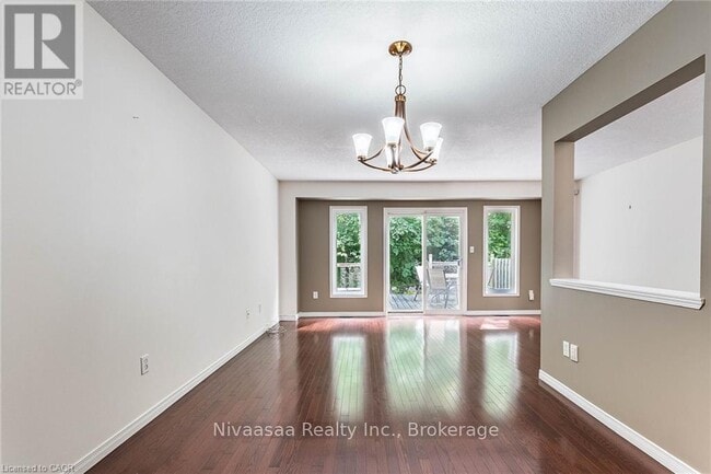 Building Photo - 110 Activa Ave