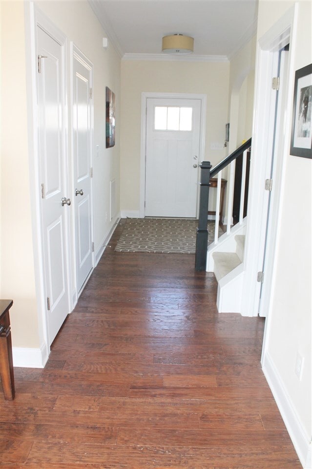 Foto del edificio - 403 Wolfe Ln