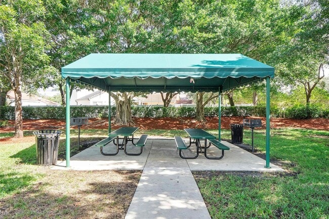 Photo - 604 Stanton Dr House