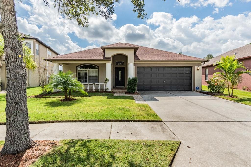 30120 Sotogrande Loop