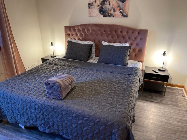 Foto del edificio - Cozy 1 bedroom townhome