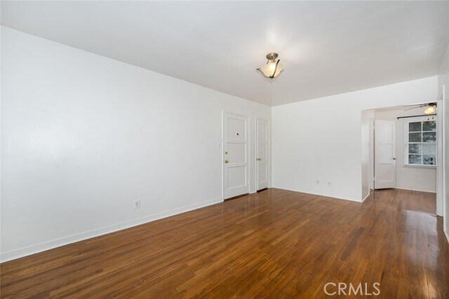 Foto del edificio - 814 E Carson St