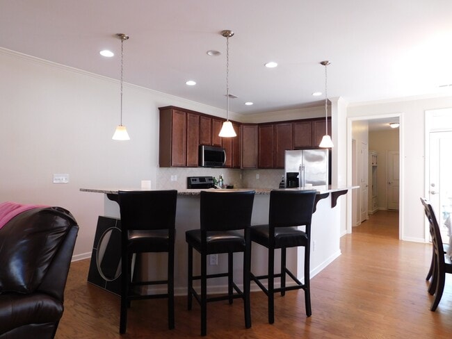 Building Photo - 1244 Assembly St