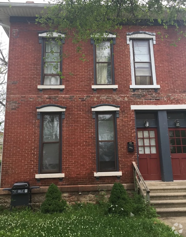 Building Photo - 118 S 6th St