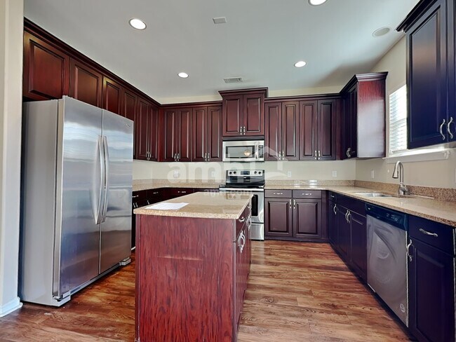 Foto del edificio - 173 Magnolia Dr