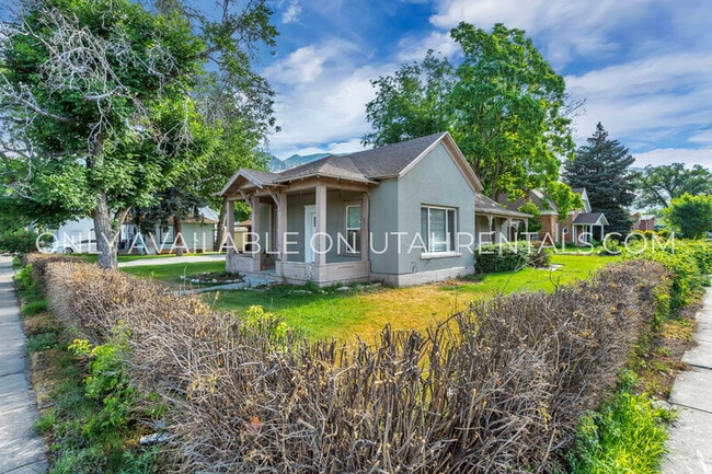 Building Photo - 113 E 400 S