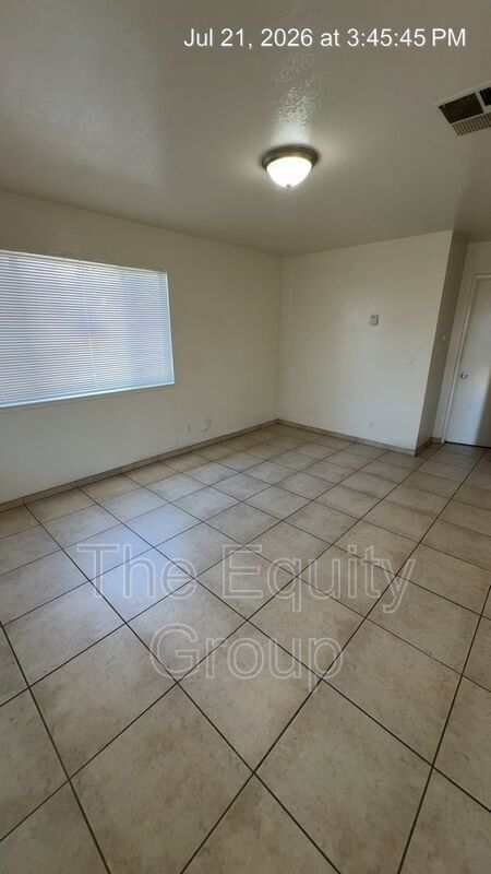 Foto del edificio - 1220 N Conyer St