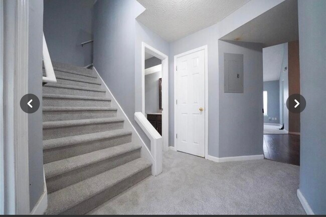Foto del edificio - 5958 Sherwood Trace