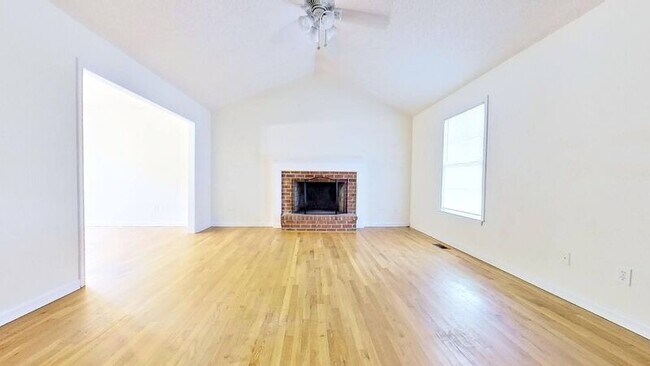 Building Photo - 138 Cherokee Trail