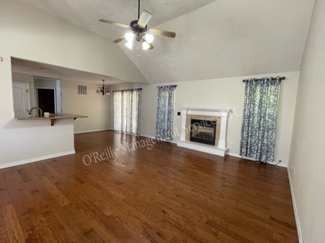 Foto del edificio - 5427 S Dayton Ave