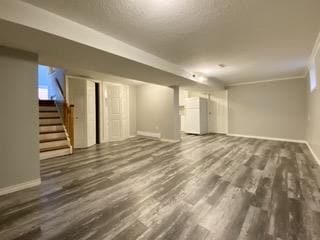 Building Photo - Cozy 2-Bedroom Lower Unit in Central Locat...