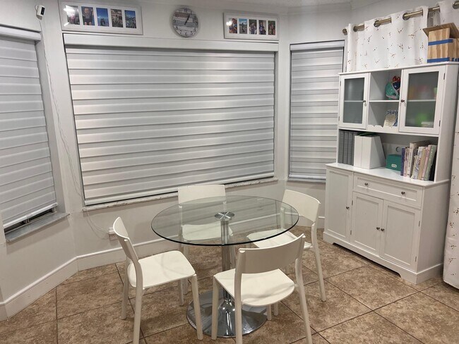 Foto del edificio - 6750 Boca Pines Trail