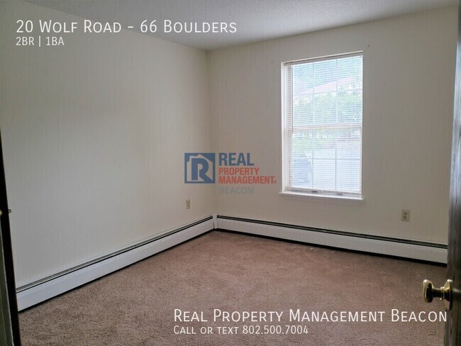 Foto del edificio - 20 Wolf Rd