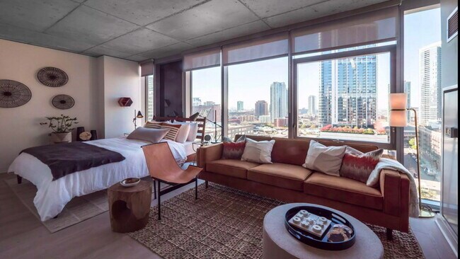 Foto del edificio - 445 N Franklin St