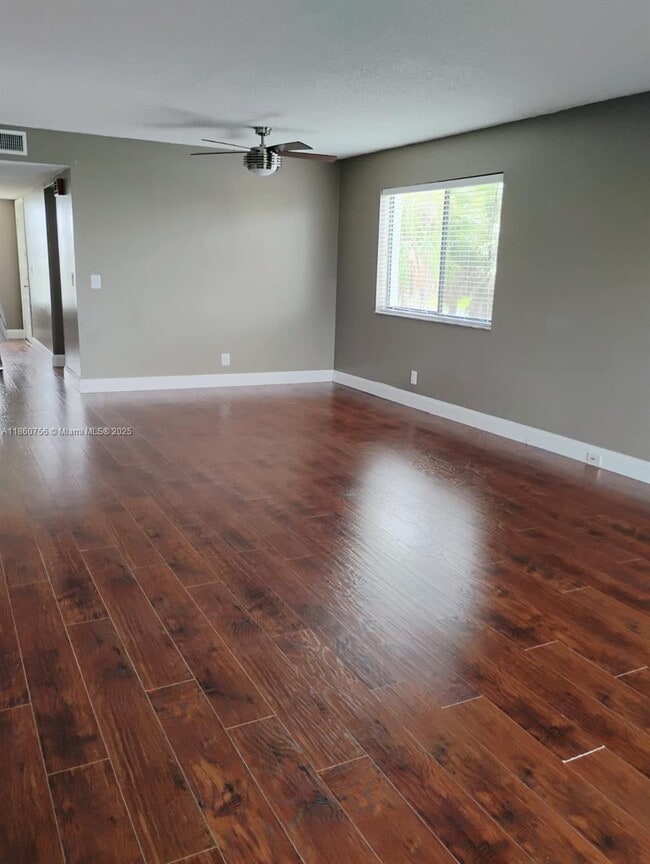 Building Photo - 16551 Blatt Blvd