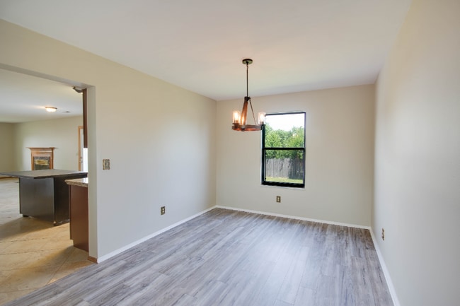Building Photo - 6549 Deer Meadows Dr