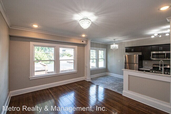 Foto del edificio - 1 br, 1 bath House - 2013 Eastern Parkway #10