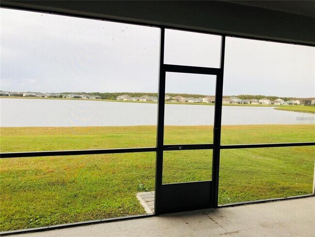 Foto del edificio - 4625 Rhythm Rd