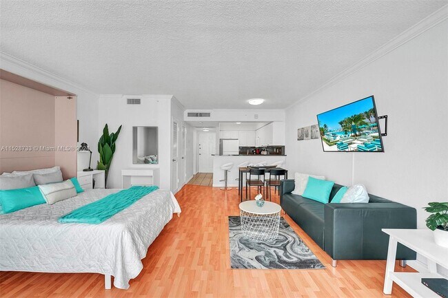 Building Photo - 2501 S Ocean Dr
