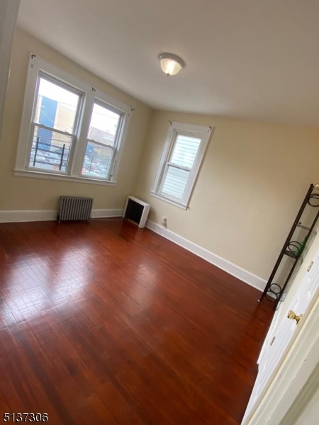Foto del edificio - 269 Columbia Ave