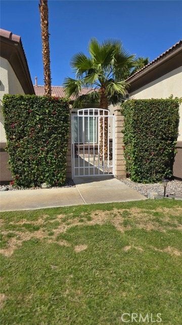 Primary Photo - 79902 Barcelona Dr