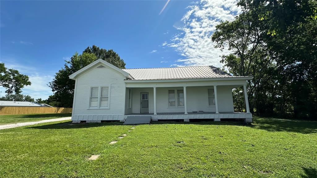 Foto principal - 709 S May St