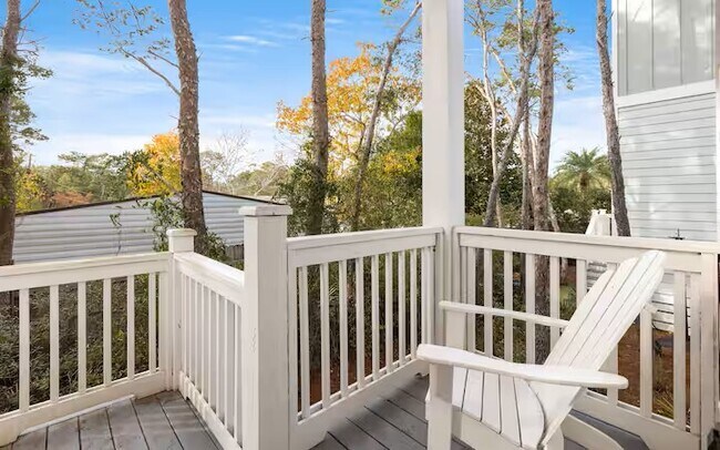 Foto del edificio - 318 Grande Pointe Cir