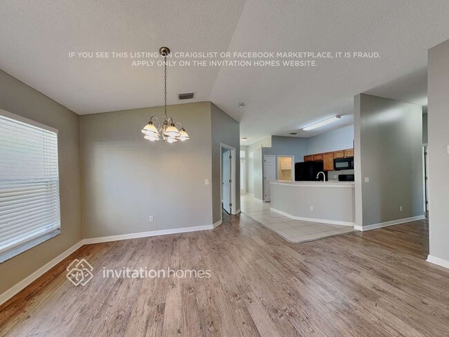 Building Photo - 2030 Stratford Pointe Dr