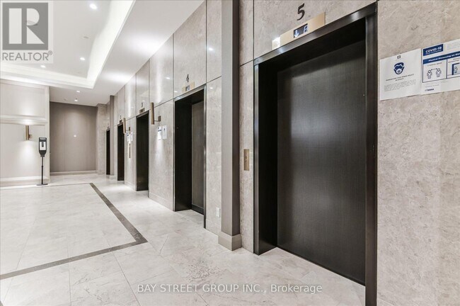 Building Photo - 155 Yorkville Ave