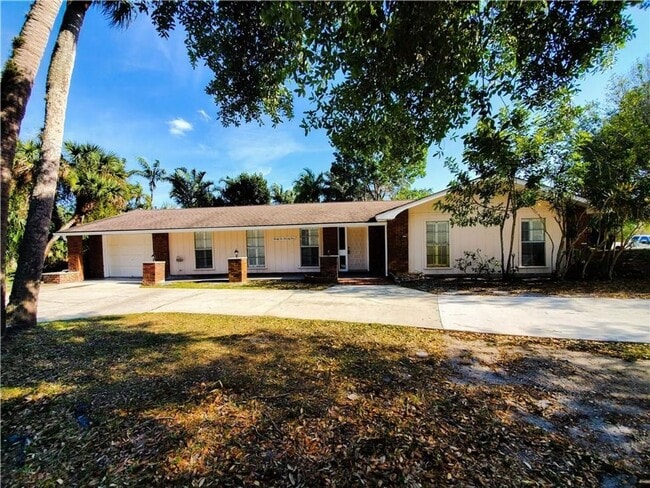 ANNUAL RENTAL - 3/2 - ANNUAL RENTAL - 3/2 House