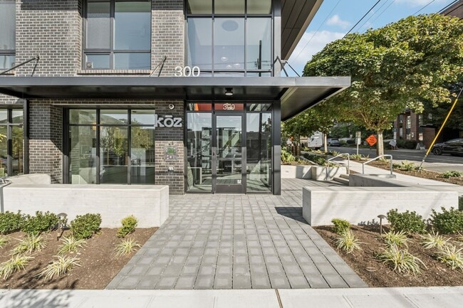 Building Photo - Koz Uptown