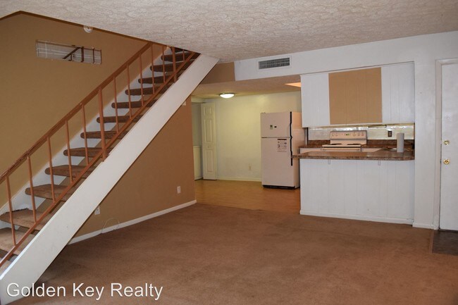 Foto del edificio - 4 br, 2 bath House - 106 D Westcliff Circle