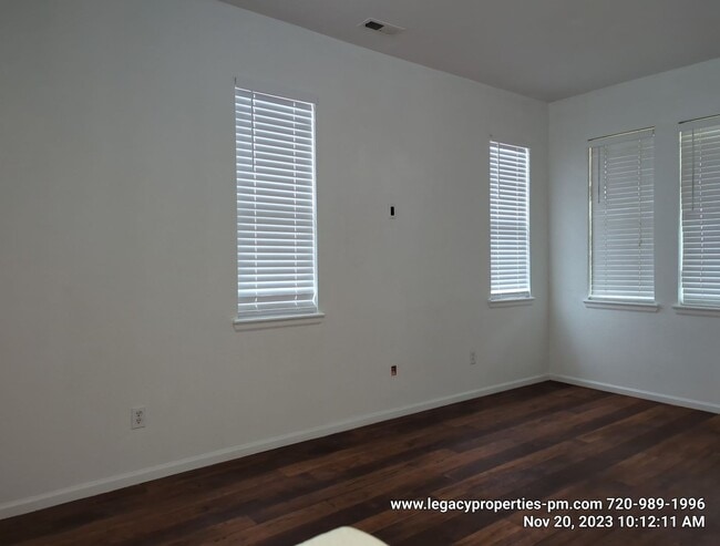 Building Photo - AMAZING TWO BEDROOM CONDO