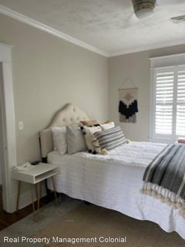 Foto del edificio - 3 br, 1 bath House - 2102 Wycliffe Avenue