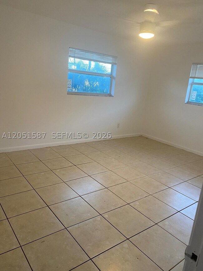 Foto del edificio - 3173 Auburn Blvd