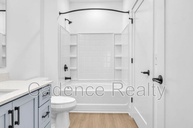 Photo - 610 S Kerr Ave Apartment