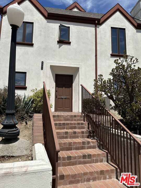 Building Photo - 4801 W 8th St