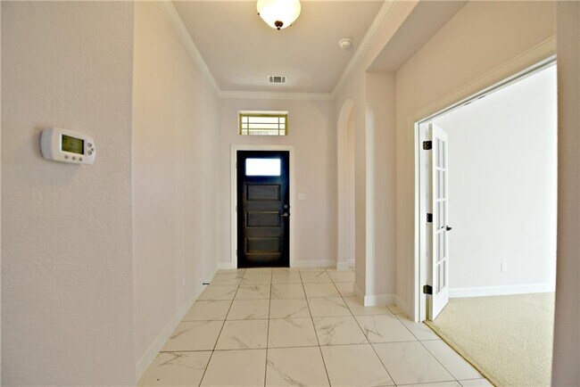 Building Photo - 18612 Amberg Pl