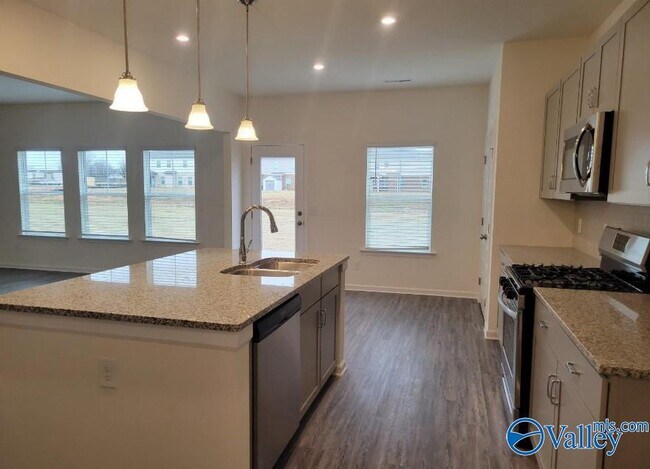 Building Photo - 118 Mill View Dr