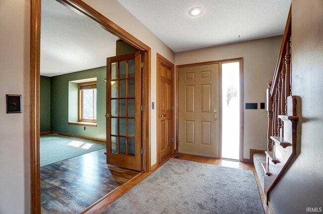 Building Photo - 2222 Deer Lodge Pl