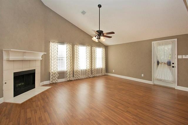 Building Photo - 5025 Boxwood Ln