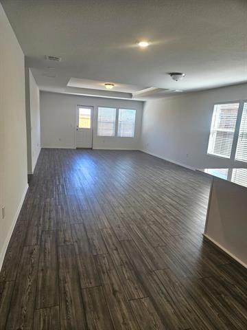 Foto del edificio - 2205 Waters Edge Ct