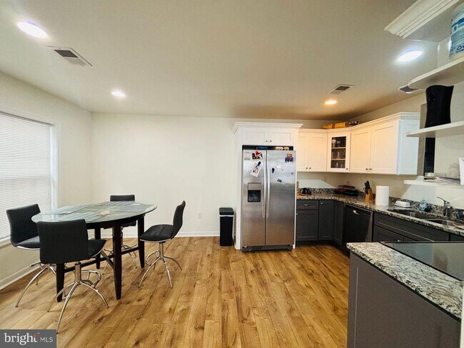 Foto del edificio - 273 4th Ave