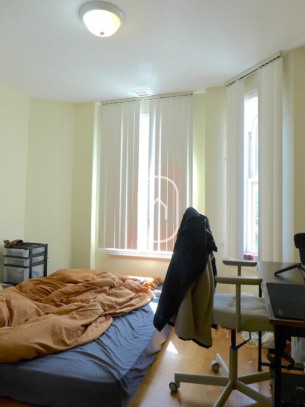 Foto del edificio - 87 Gainsborough St