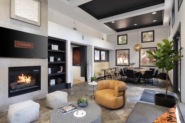 Building Photo - Tamarind Square