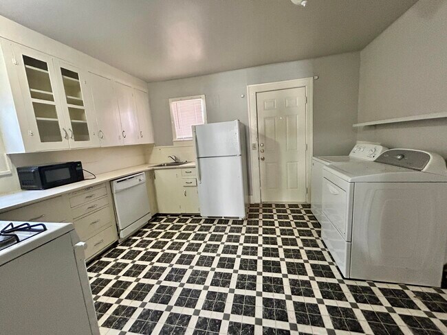 Foto del edificio - 2122 16th St